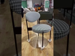 Красно-чернокрашенные металлические стулья для столовой / мягкие стулья без рук