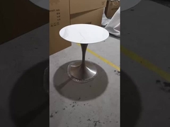 Серое кожаное деревянное стол для ресторана без подлокотников